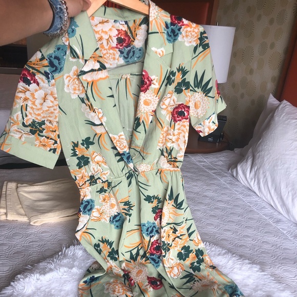 🔴SOLD🔴NWOT SHEIN Mint Green Collared Dress - Picture 5 of 9